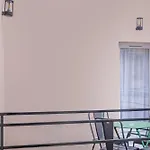 East Aparthotel 4*