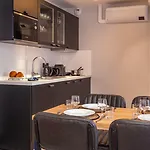 Appart\'Hotel East Paris Suite